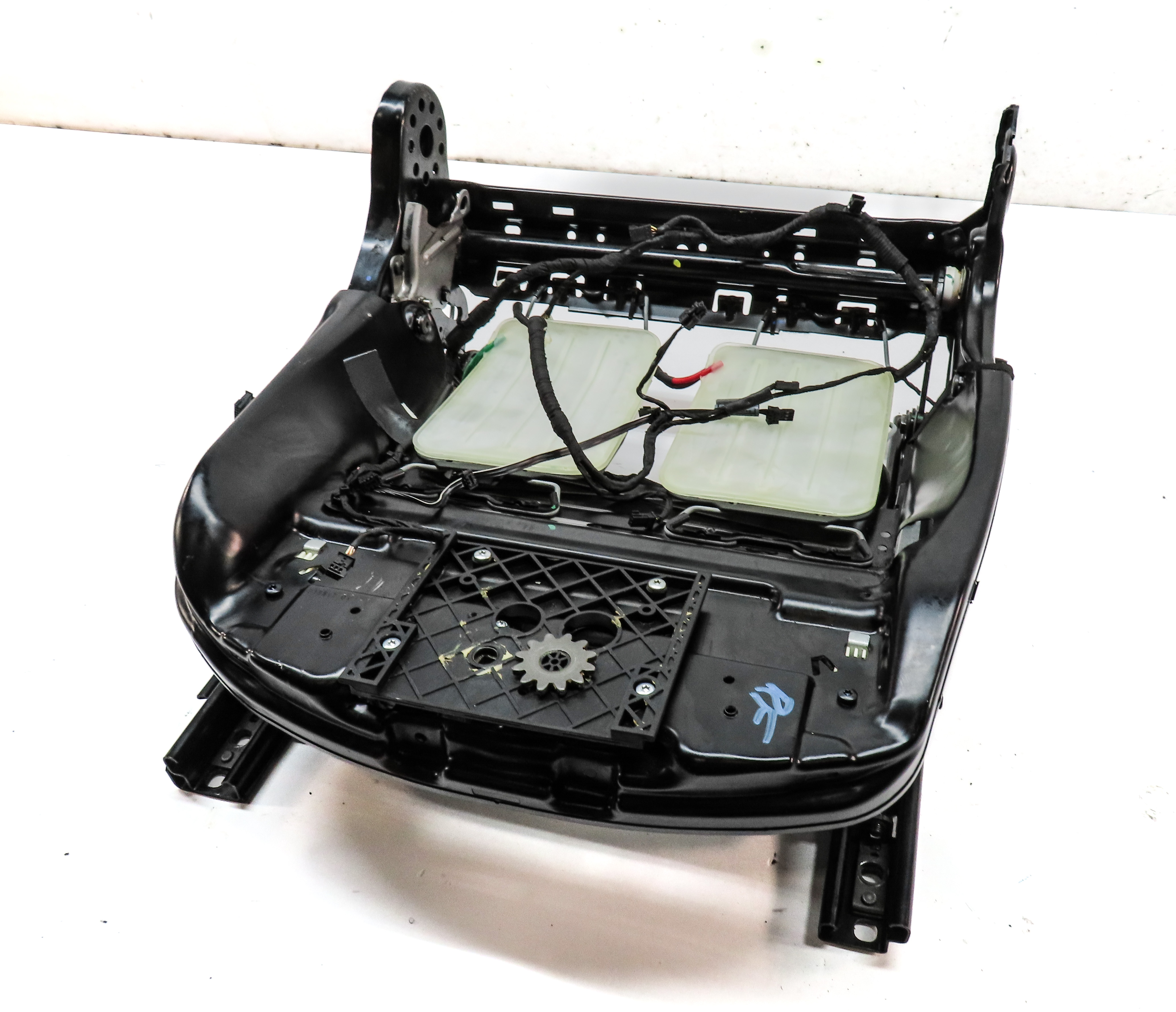 13-19 BMW 640i 650i M6 F06 GRAN COUPE FRONT RIGHT PASSENGER SEAT TRACK w/ MOTORS — exact item pictured